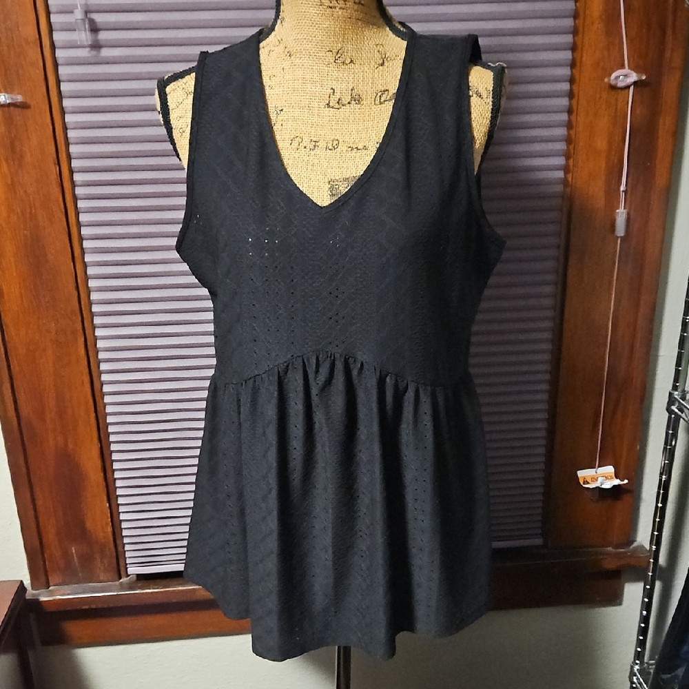Elegant Black Sleeveless Top